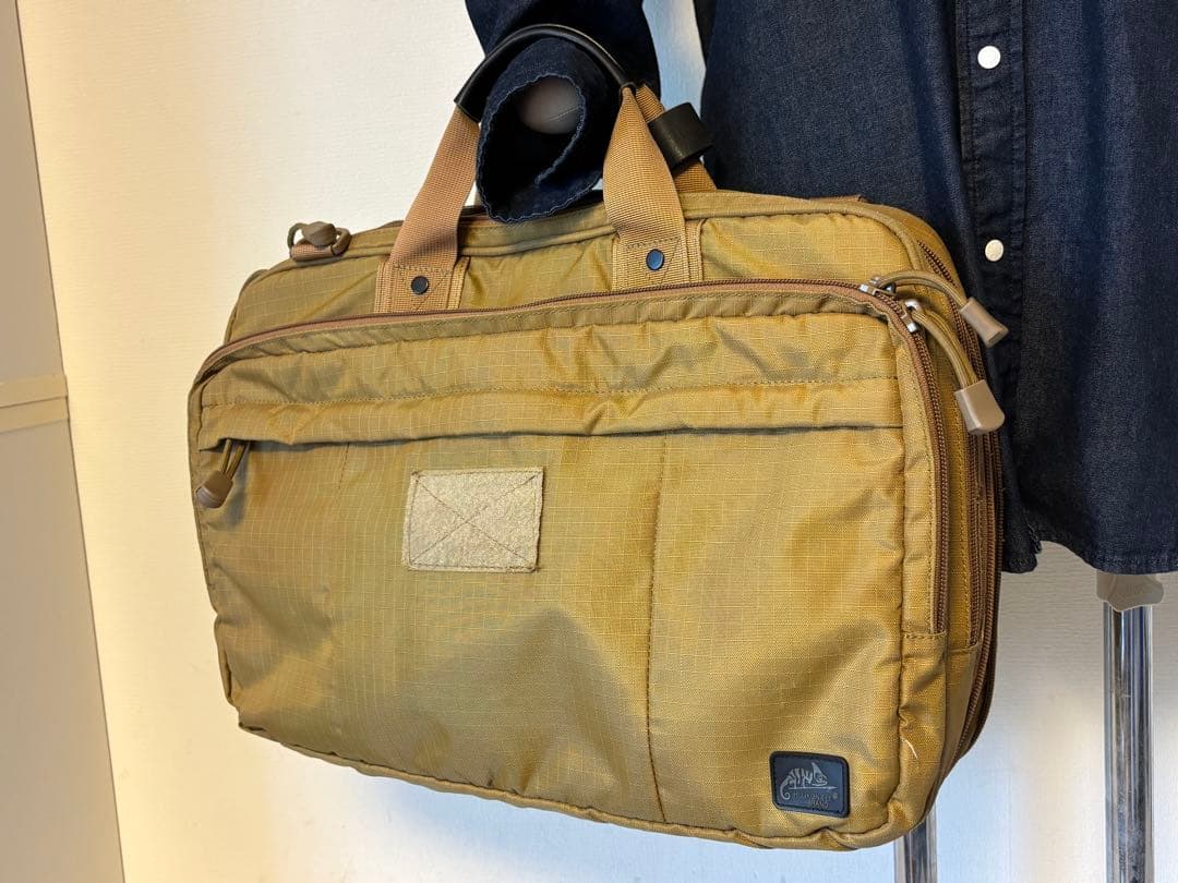 HELIKON-TEX/ミリタリー/ブリーフケース/コヨーテ/リュック