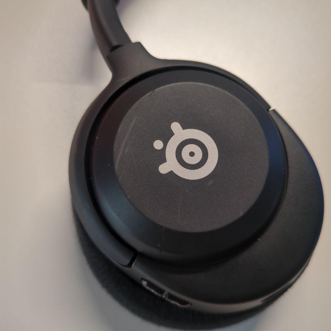 steelseries　ゲーミングヘッドホン