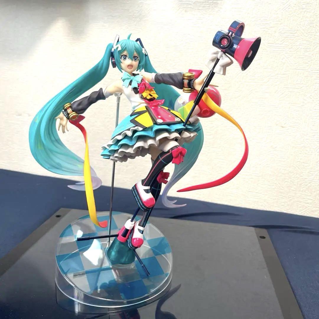 【美品】初音ミク「マジカルミライ 2018」Ver. 1/7スケールフィギュア