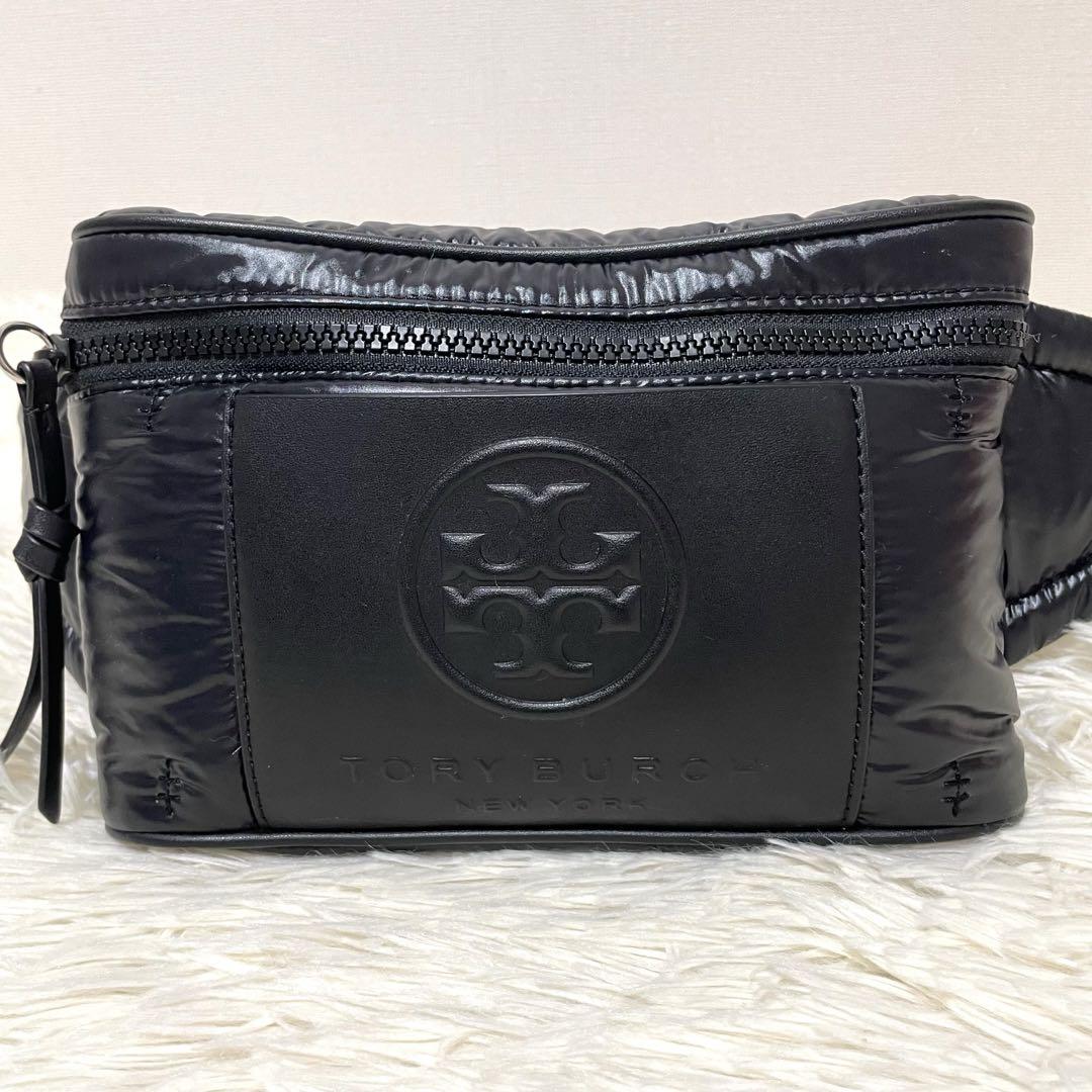 【極美品】トリーバーチ　ブラック　ウエストポーチ　ボディバック　ナイロン