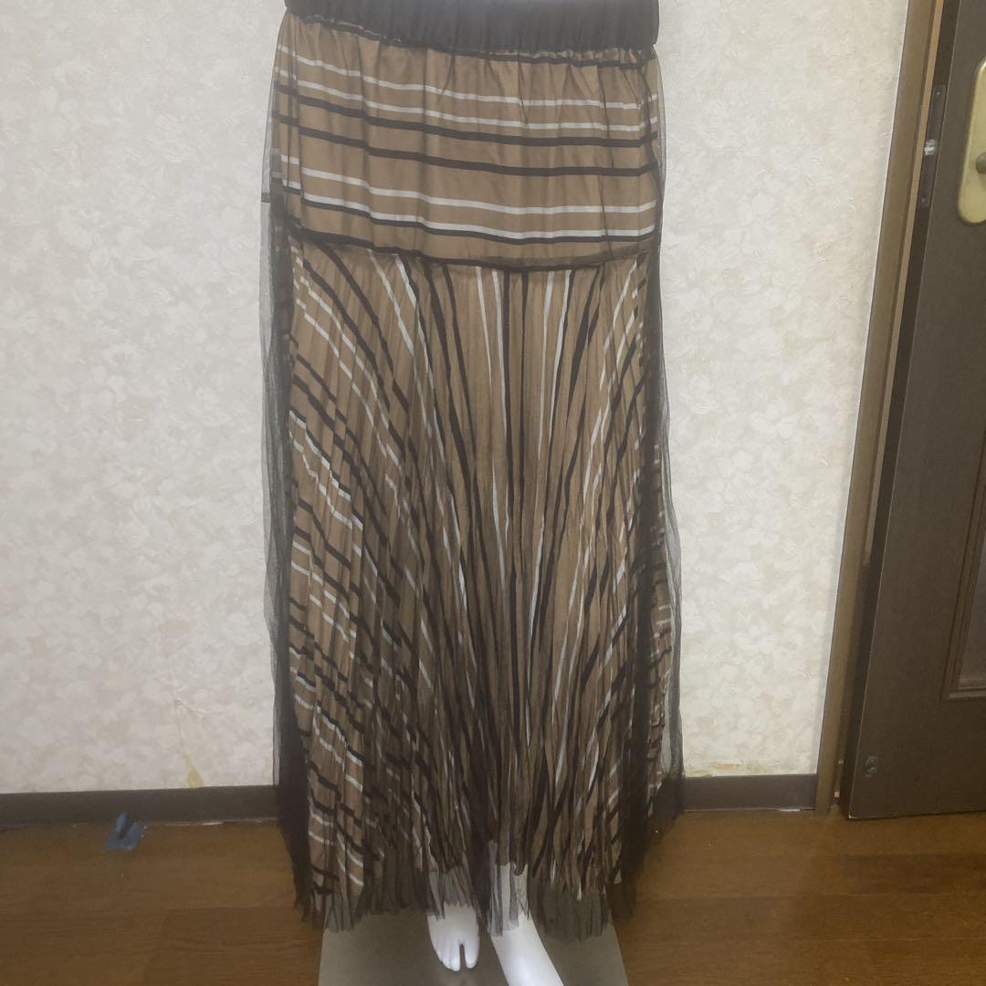 C et Bee プリーツスカート 11〜13。新品