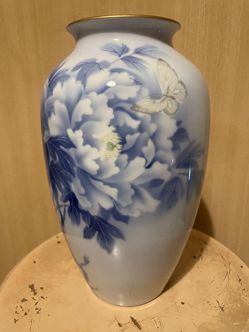 希少品　深川製磁 官窯 宮内庁御用達 花瓶　蝶　有田焼
