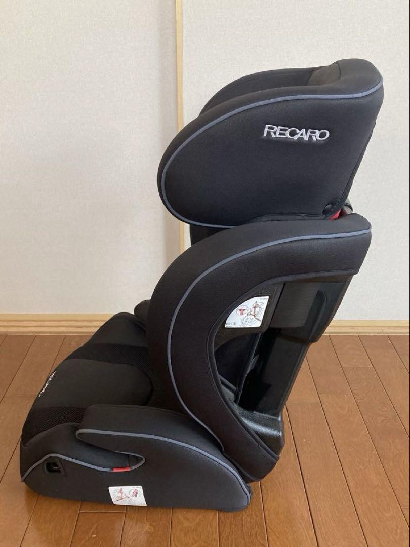 RECARO ジュニアシート ブラック カップホルダー付き