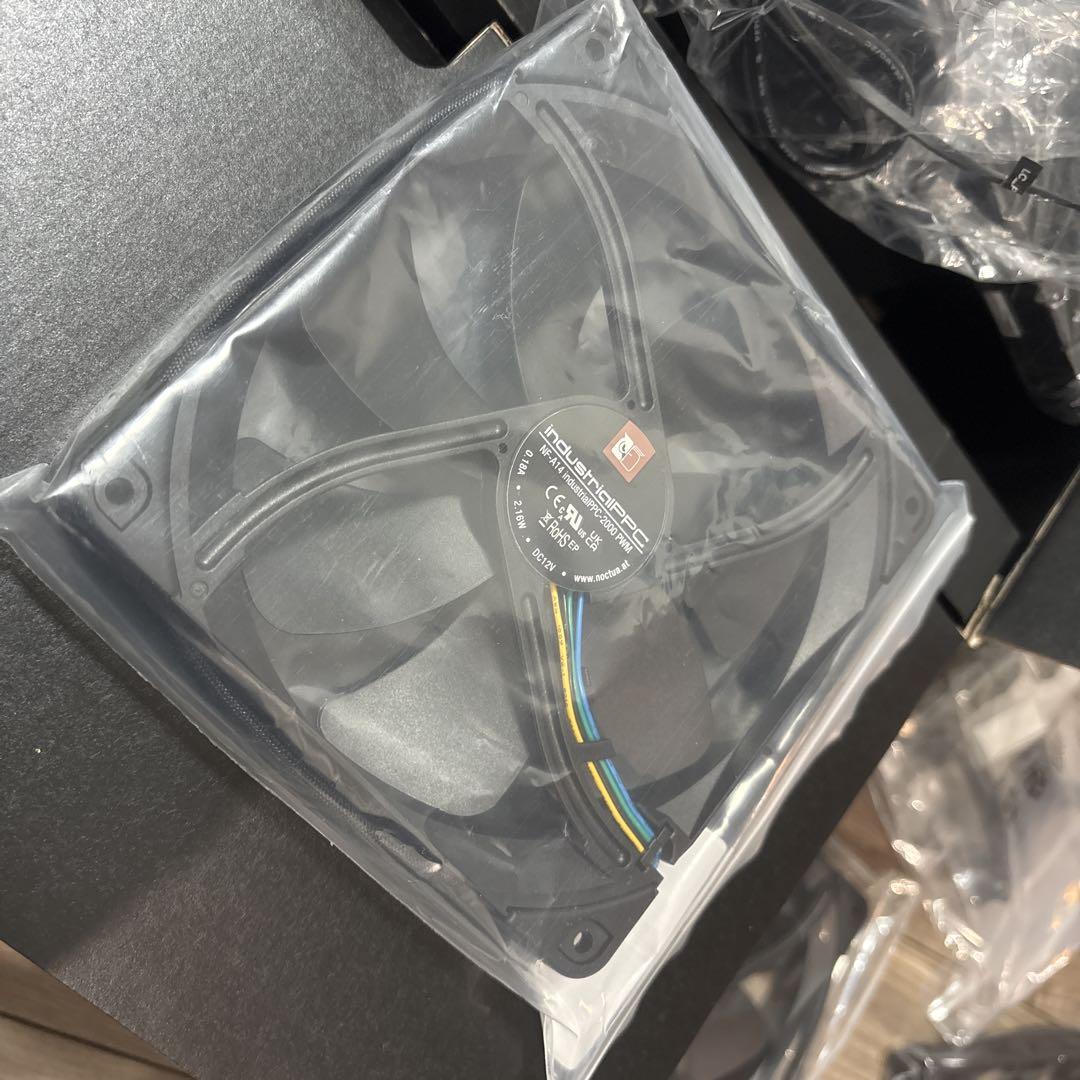 ASUS ProArt LC 420 CPUクーラー