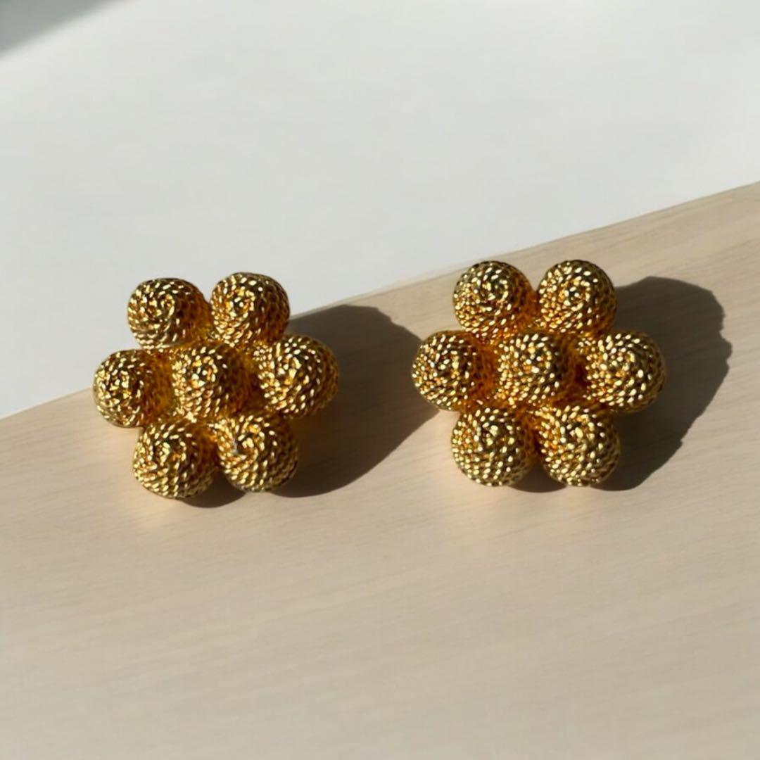 ゴールド 花形 イヤリング