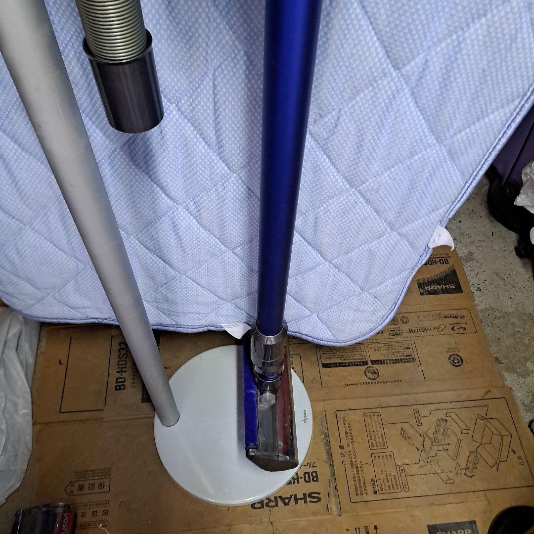 Dyson 掃除機 紫色 充電スタンド付