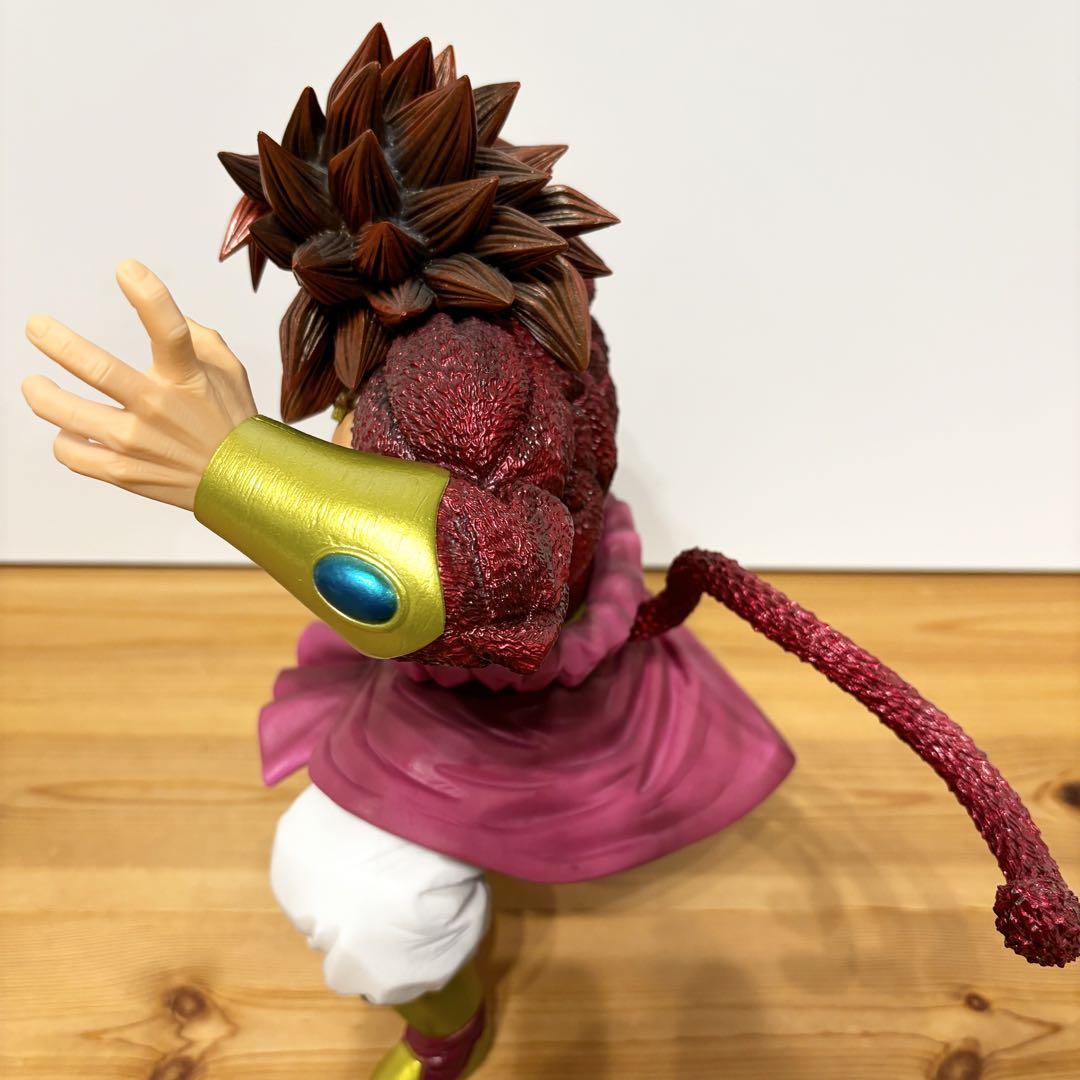 ドラゴンボール 一番くじ ラストワン ブロリー スーパーサイヤ人 4 フィギュア