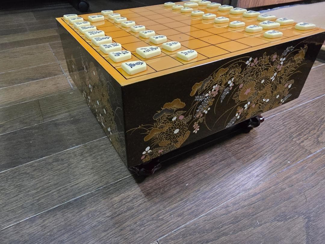 漆芸 御将棋盤 駒セット【柳山作】 漆芸 御将棋盤 駒セット【柳山作】