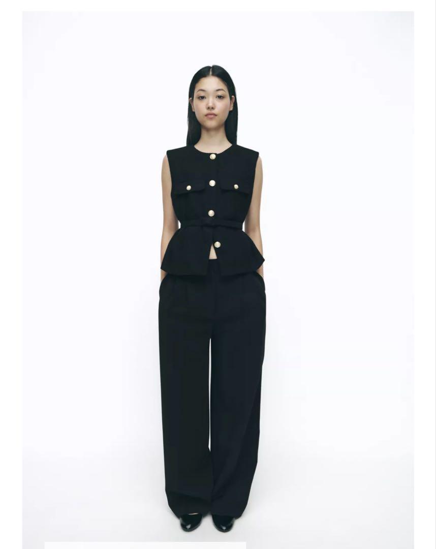 新作⭐︎ZARA ベルト テクスチャー ベスト S ブラック ゴールドボタン