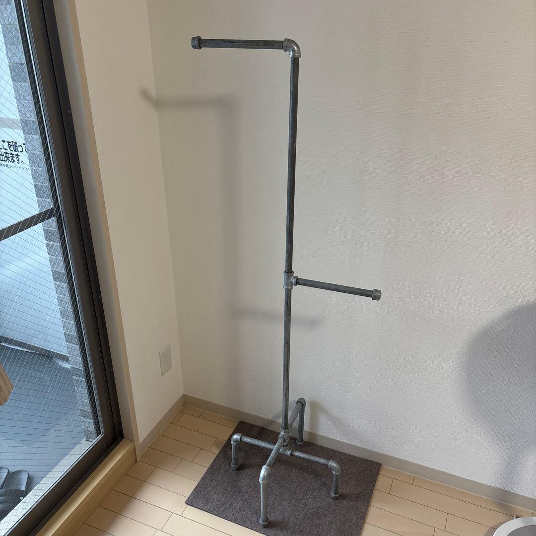 オシャレなラック 金属製インダストリアルハンガーラック目立った傷や汚れなし