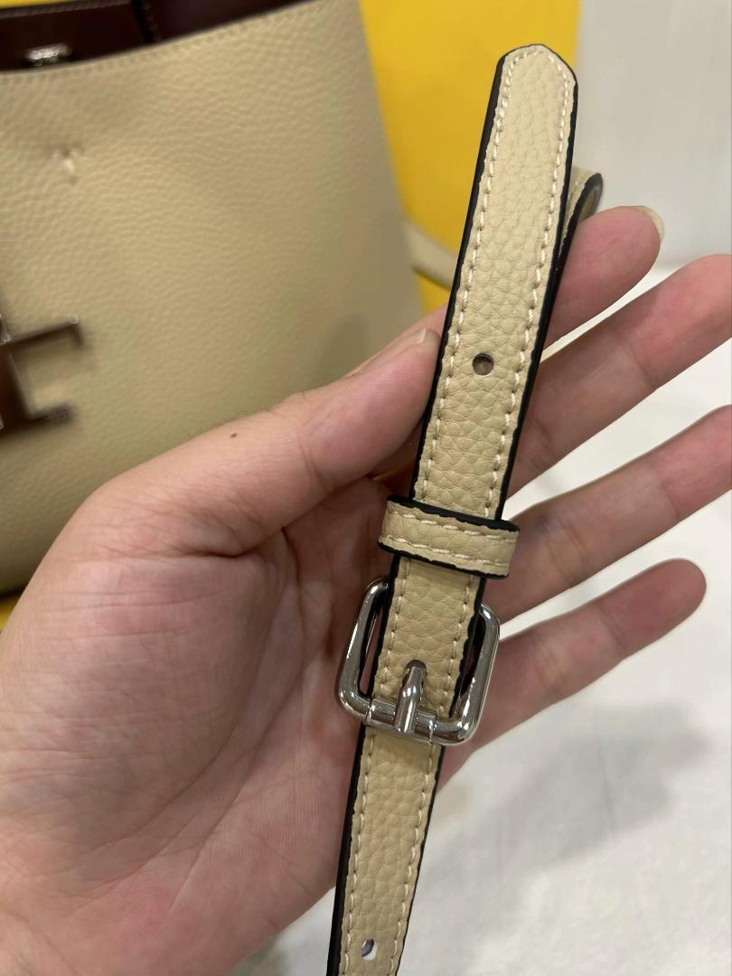 極美品✨ TOD‘S ショルダーバッグ