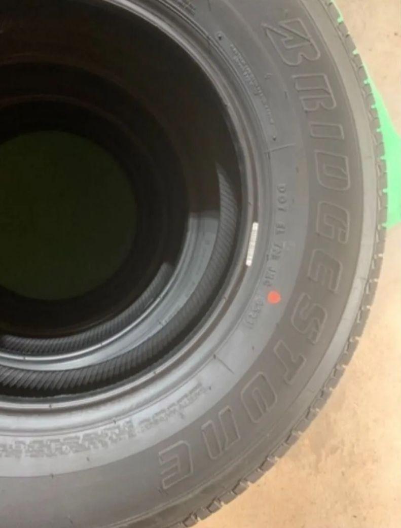 195/ 80 R15 数量:2本　本日発送 ブリヂストン 新車外しバリ山