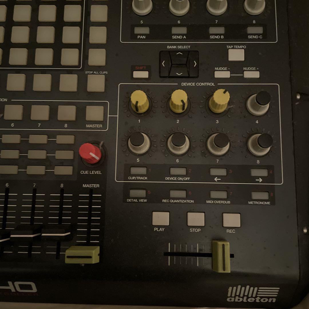 DJ機材 AKAI APC40 ableton