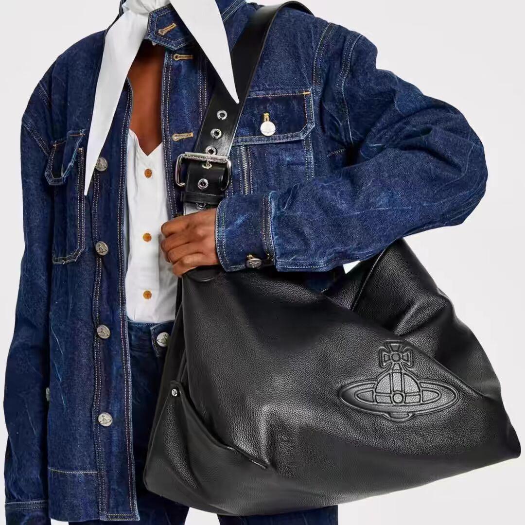 Vivienne Westwood ショルダーバッグ ブラック