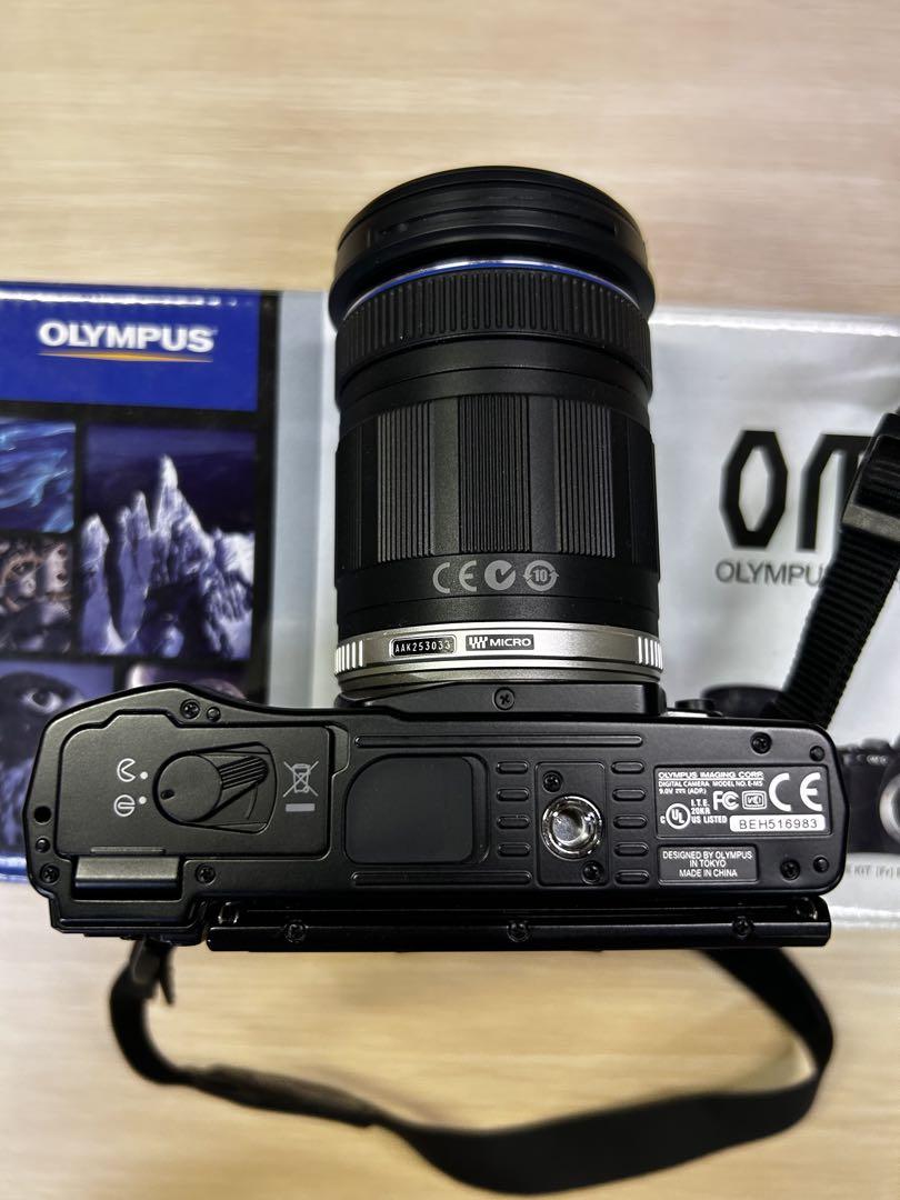 OLYMPUS OM-D E-M5ミラーレス一眼カメラ レンズキット