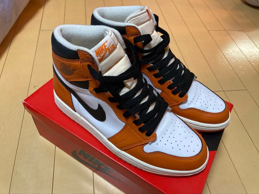ナイキ エアジョーダン1 AJ1 jordan1 シャタバ ナイキ エアジョーダン1 AJ1 jordan1 シャタバ