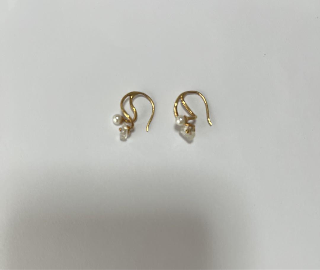 4°C K18 フックピアス