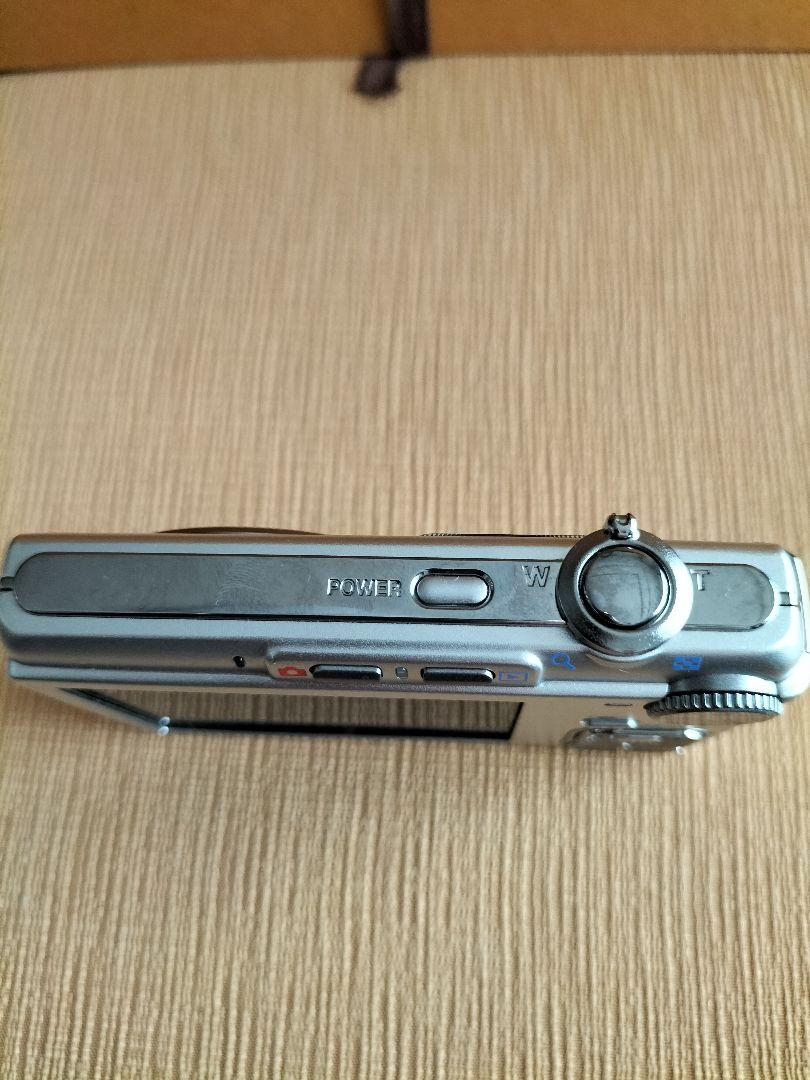 美品OLYMPUS FE-320 動作確認済 バッテリー.充電器付き