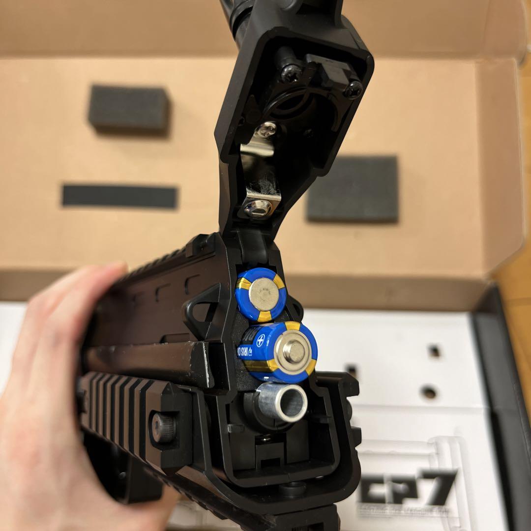 Crown model co.ltd.   電動サブマシンガン　CP7