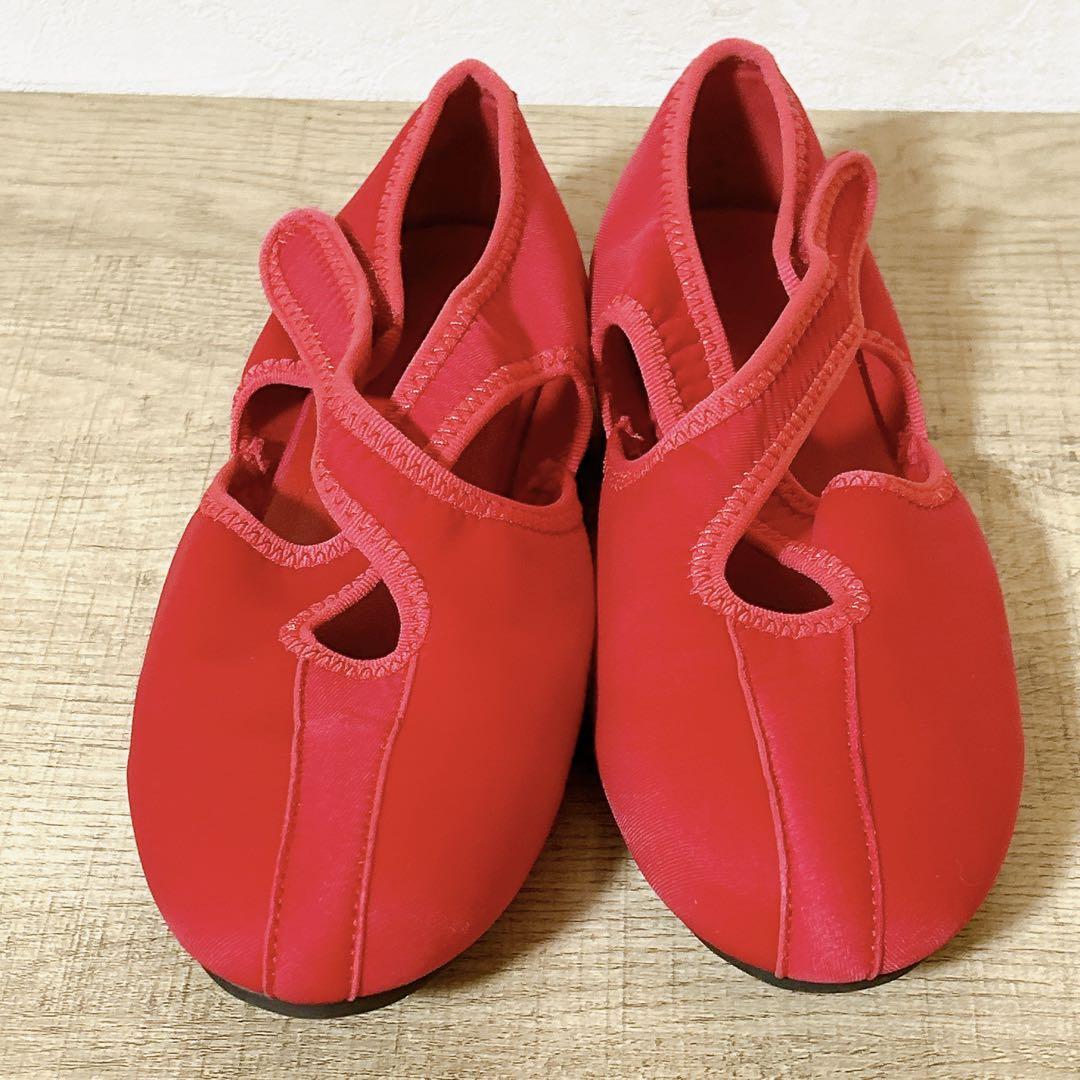 美品 un/ neu ラバー ソール フラットシューズ