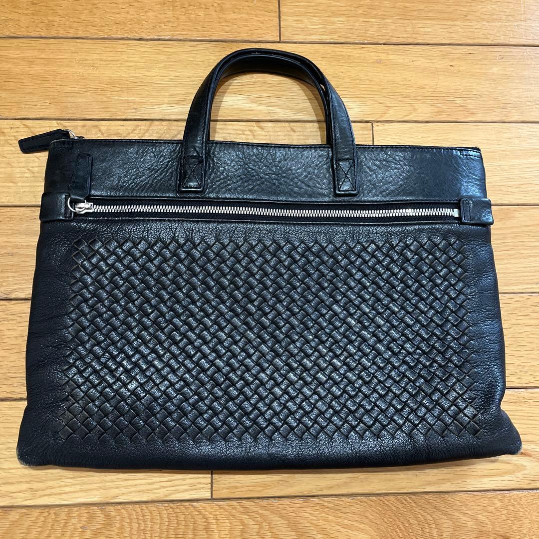 チバブエ ブラックレザー編み込みビジネスバッグ