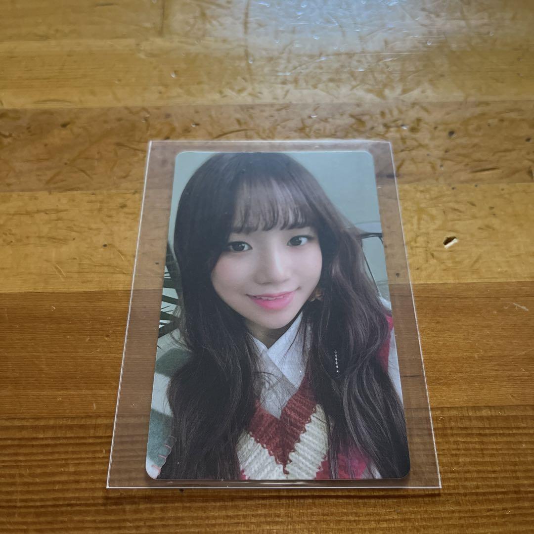 ユリ IZ*ONE 香港公式トレカ