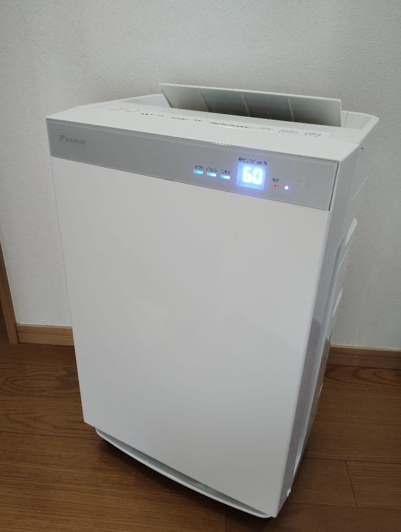 【極美品✨️】ダイキン工業 加湿空気清浄機 MCK70WN 動作良好✨️ 【極美品✨️】ダイキン工業 加湿空気清浄機 MCK70WN 動作良好✨️