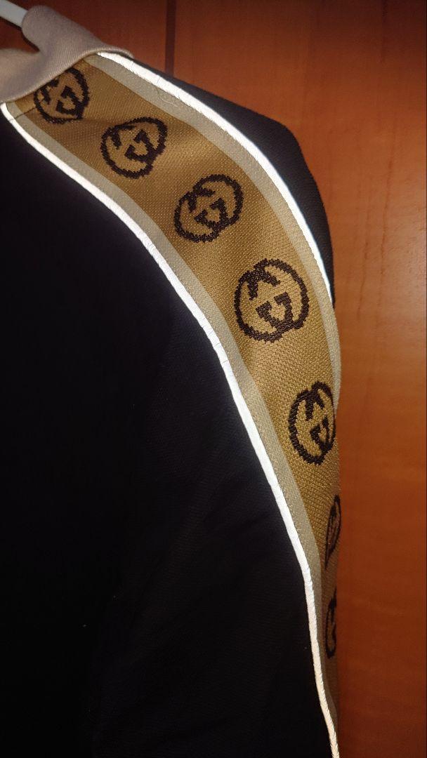 GUCCIネイビー ベージュ 襟 ポロシャツ