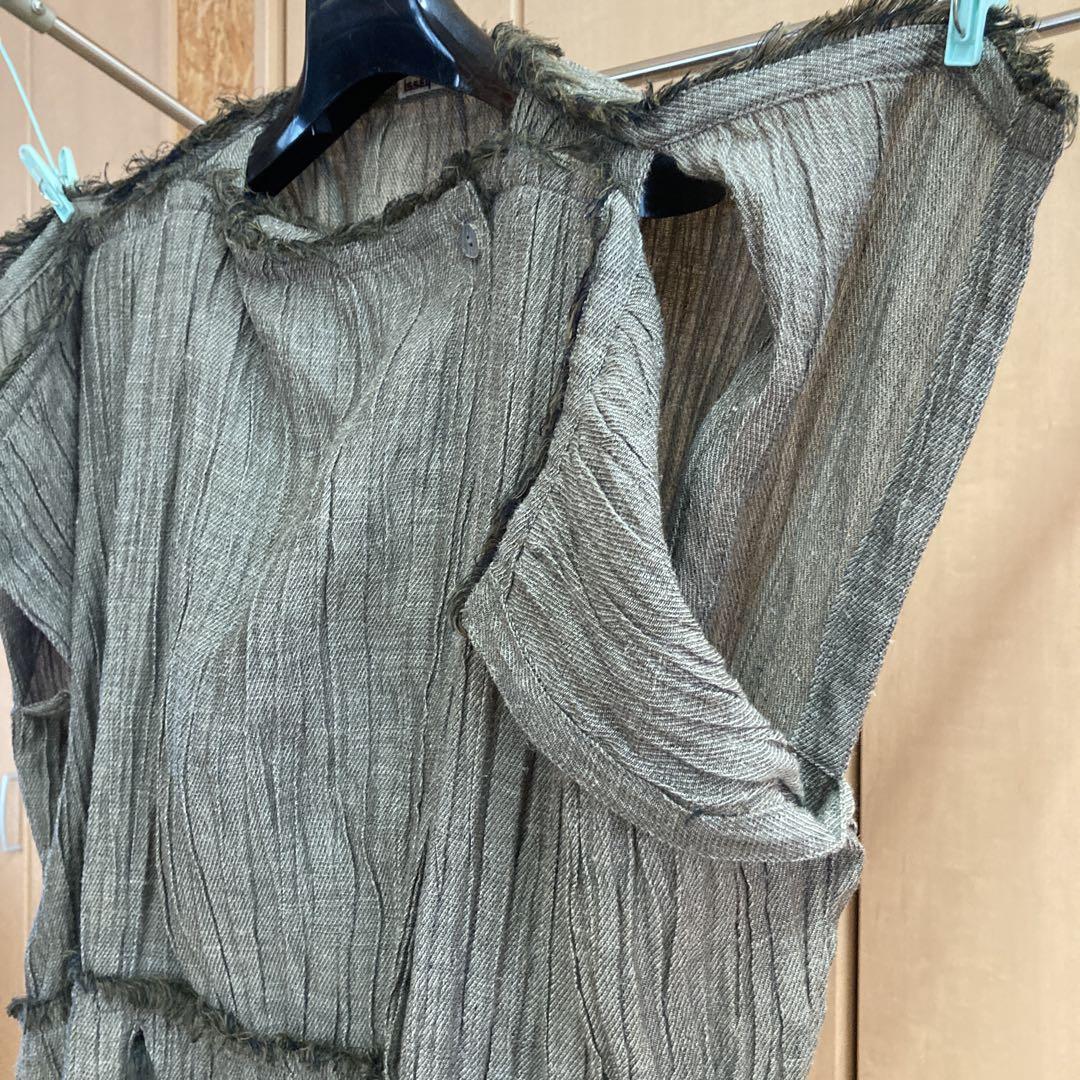 Issey Miyake オリーブグリーン プルオーバー