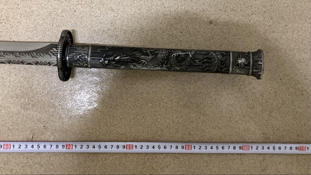低価格で大人気の 青龍刀 中国武術功夫 剣 漢剣 太極拳 つるぎ 中国刀 漢刀 太極刀 武具