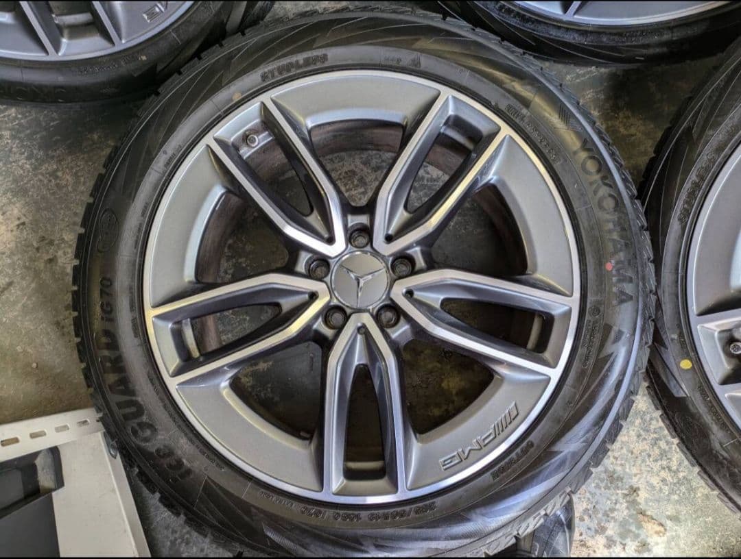 メルセデスベンツGLB35AMG純正ホイールセット19インチ