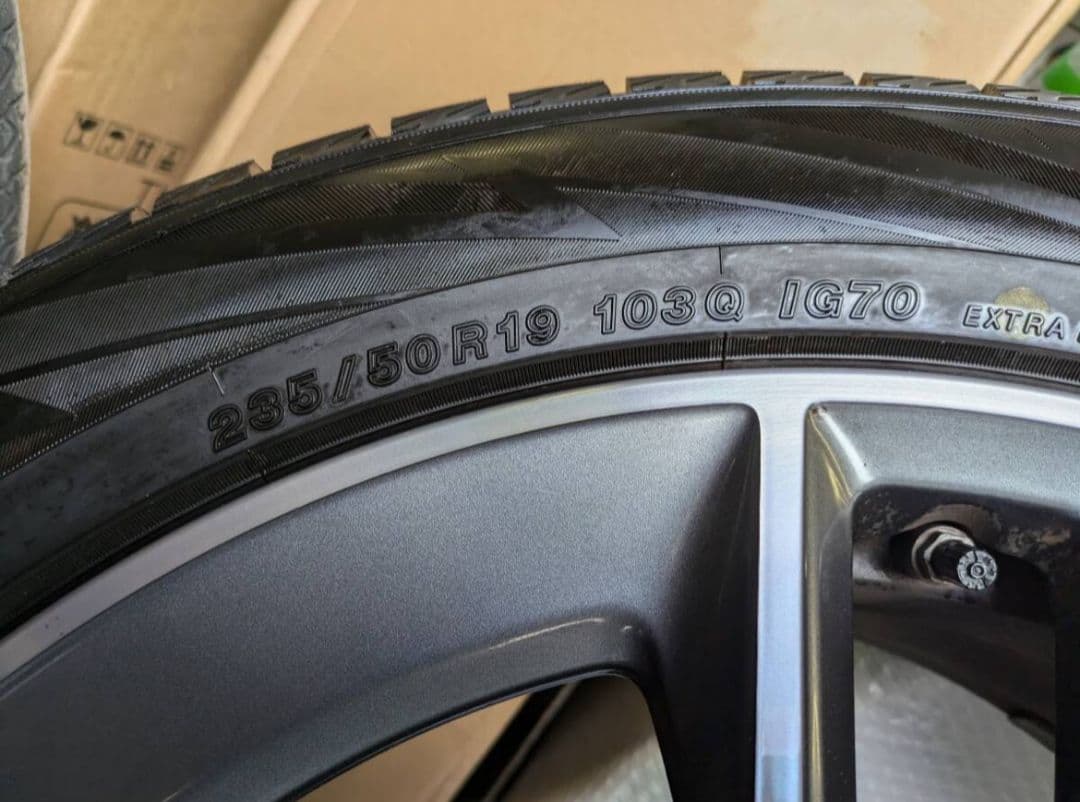 メルセデスベンツGLB35AMG純正ホイールセット19インチ スタッドレスタイヤMercedes-AMG HOMU-JOURNEY_COM