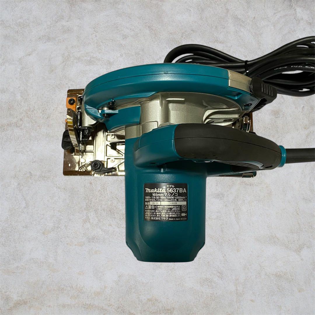 極美品✨使用回数１回✨Makita 5637BA マルノコ 165mm