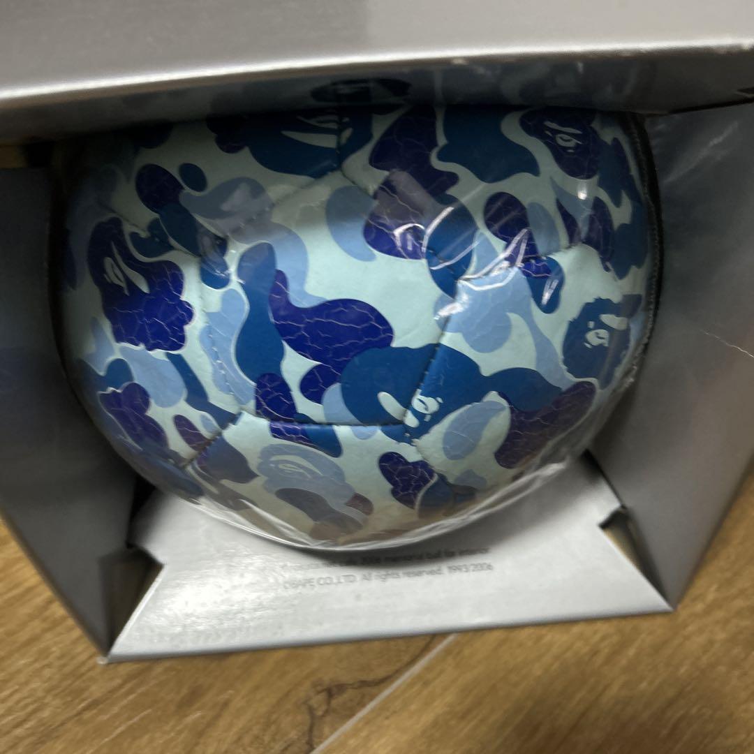 A BATHING APE アベイシングエイプ 2014ブラジル サッカーボール