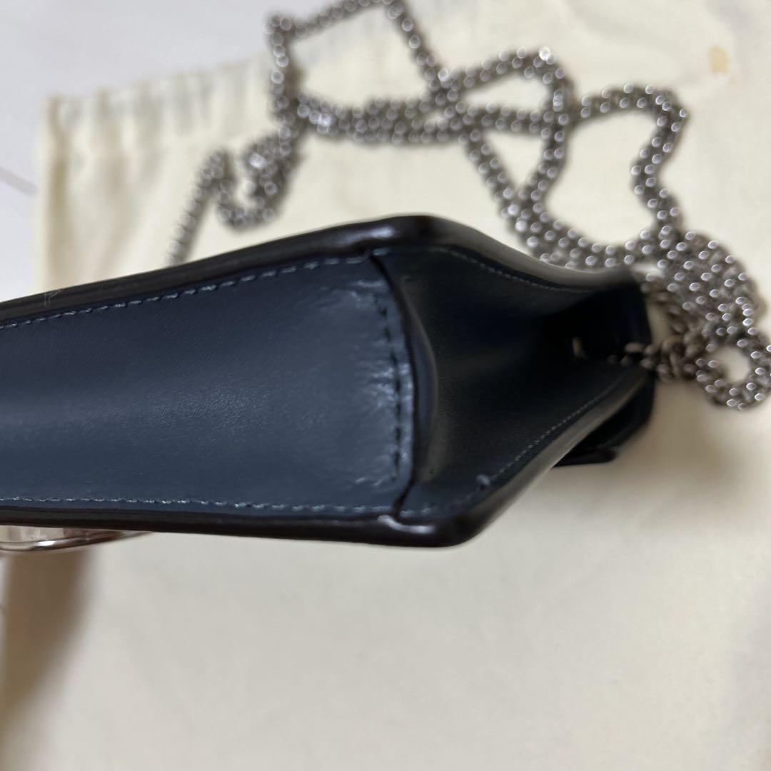 FENDI チェーンウォレット
