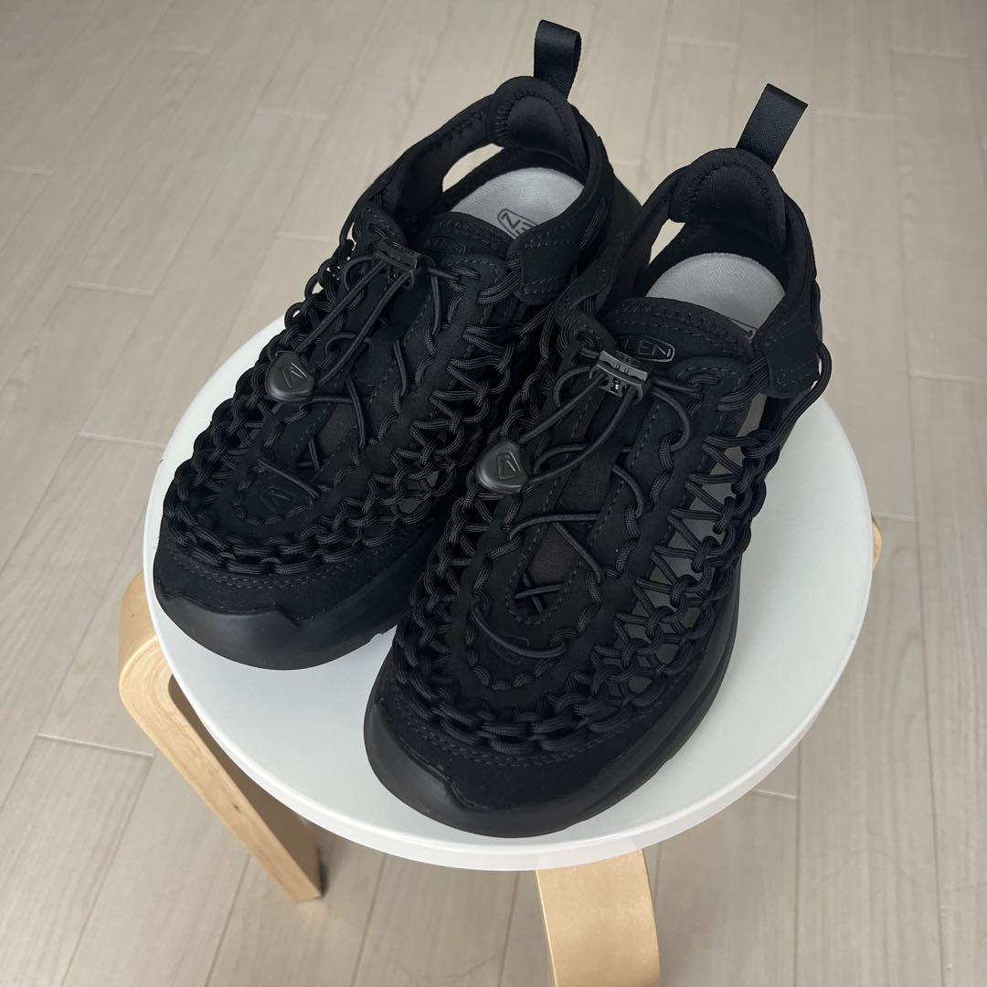KEEN UNEEK WK ブラック 23.5cm