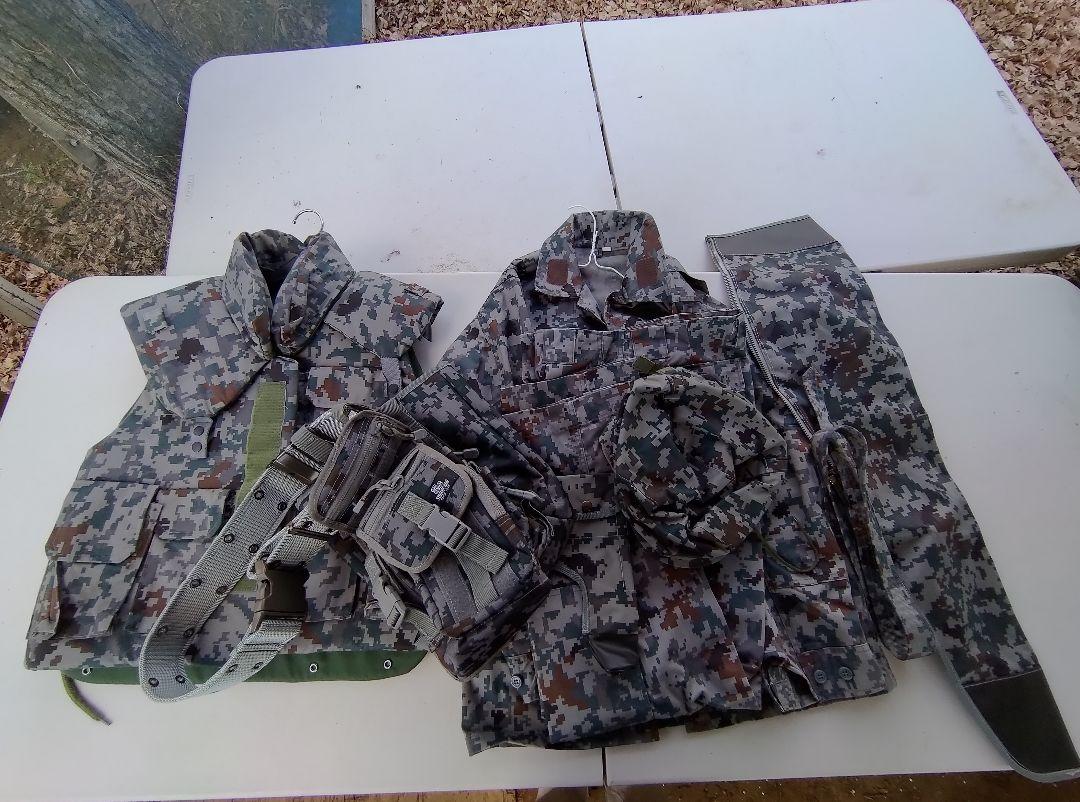人気のファッションブランド！
 航空自衛隊迷彩服Ⅱ型セット 個人装備