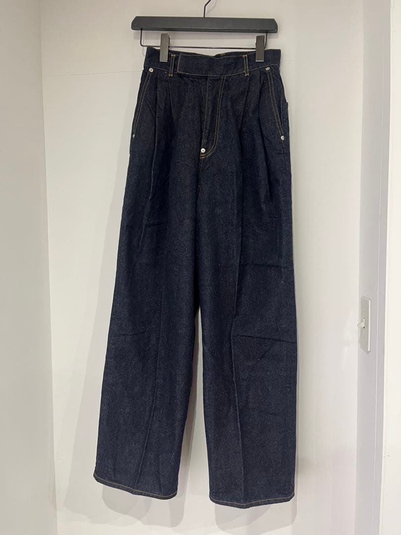UNDERCOVER2023SSレディースコレクション ワイドデニムタックパンツ UNDERCOVER2023SSレディースコレクション ワイドデニムタックパンツ