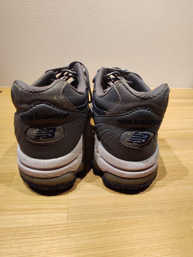 New Balance M2001G グレー スニーカー