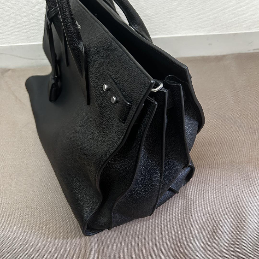 SAINT LAURENT