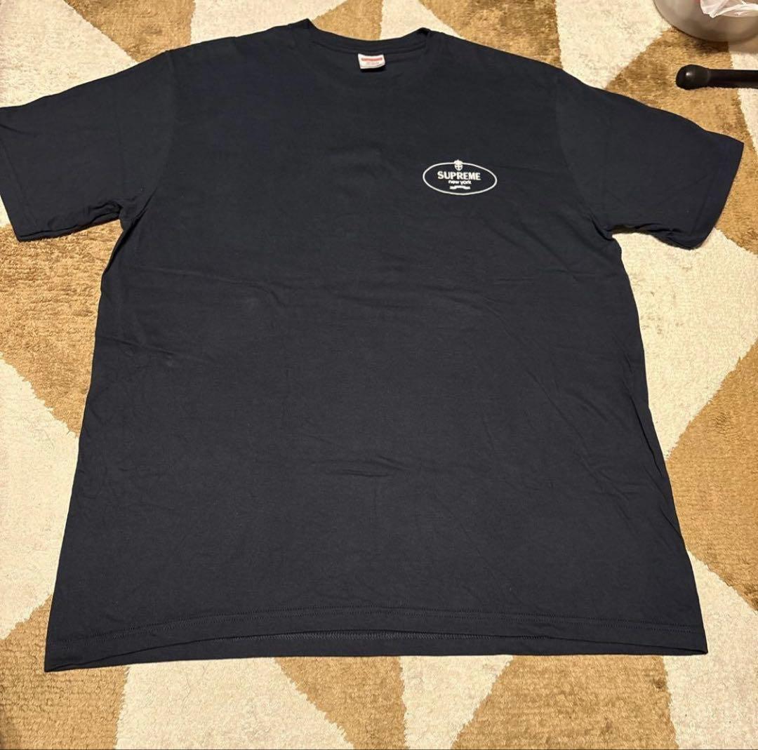 【限定品】SUPREME Crest Tee✨ シンプルながら高級感!サイズL 【限定品】SUPREME Crest Tee✨ シンプルながら高級感!サイズL