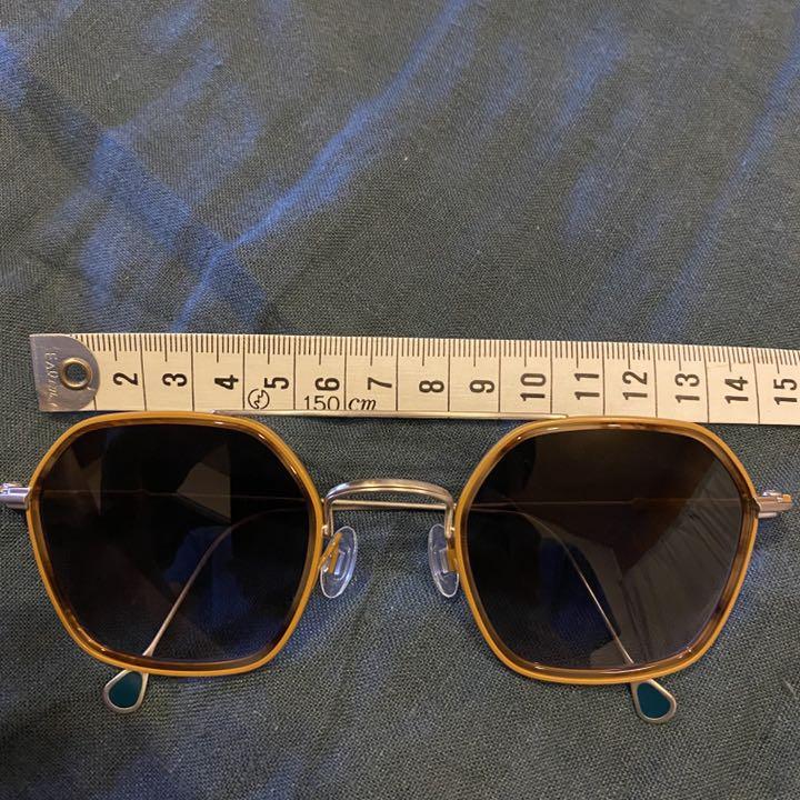 ほぼ未使用 ANNE ET VALENTIN サングラス 3IjrA-m44921182163 2022正規激安