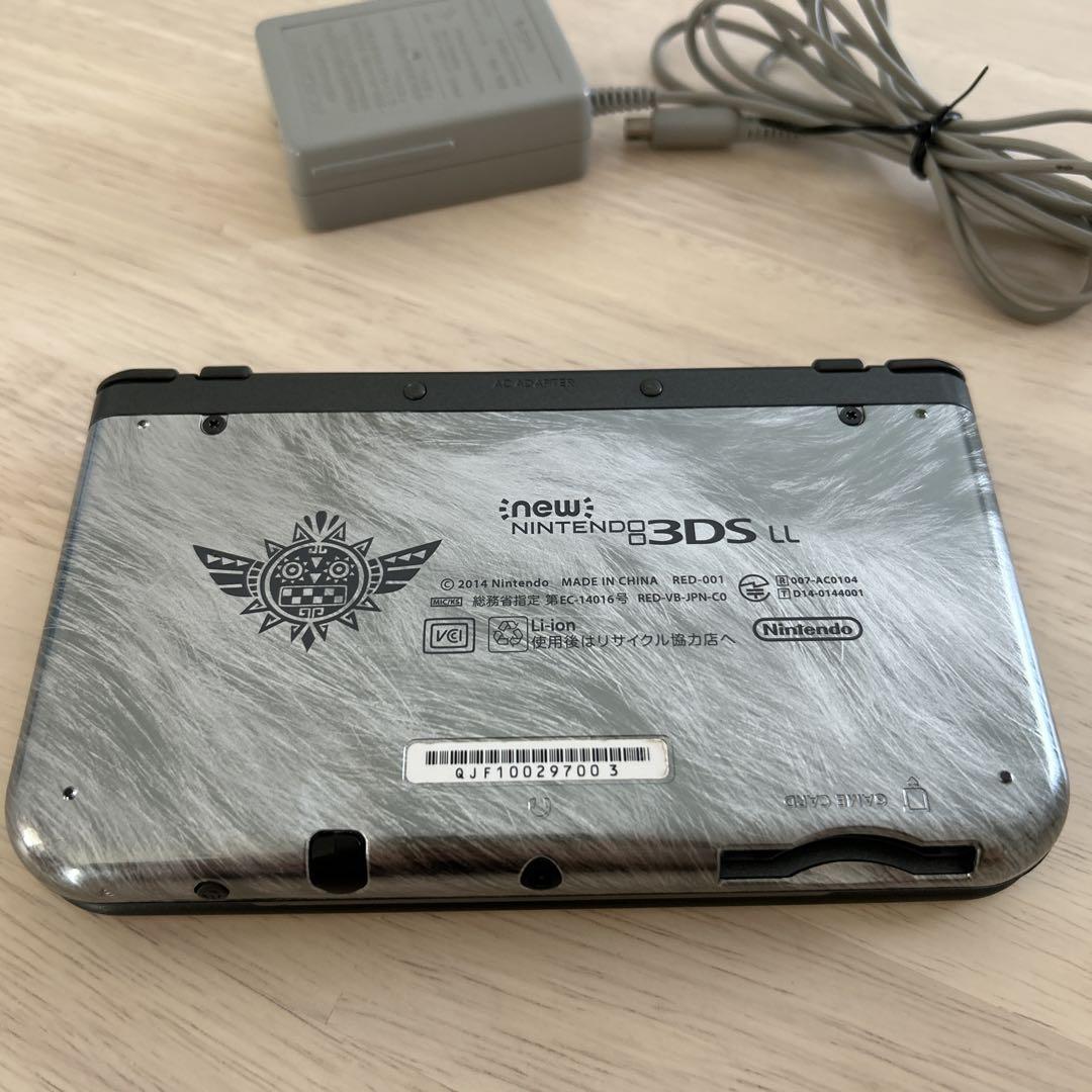 new Nintendo 3DS LL モンスターハンター4デザイン