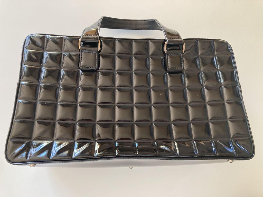 CHANEL シャネル ハンドバッグ エナメル ブラック