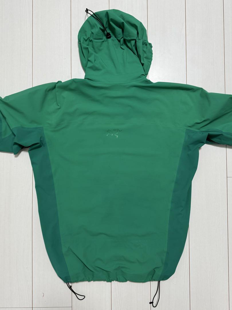 アークテリクス　ARC'TERYX ベータージャケット　マウンテンパーカー　緑
