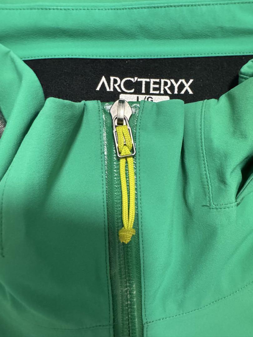 アークテリクス　ARC'TERYX ベータージャケット　マウンテンパーカー　緑