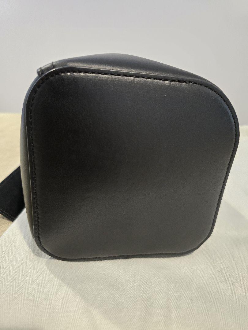 LOEWE ロエベ ペブルバックミニ