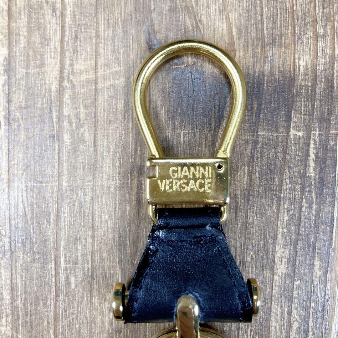 ✨美品✨GIANNI VERSACE ヴェルサーチ　キーホルダー　メデューサ