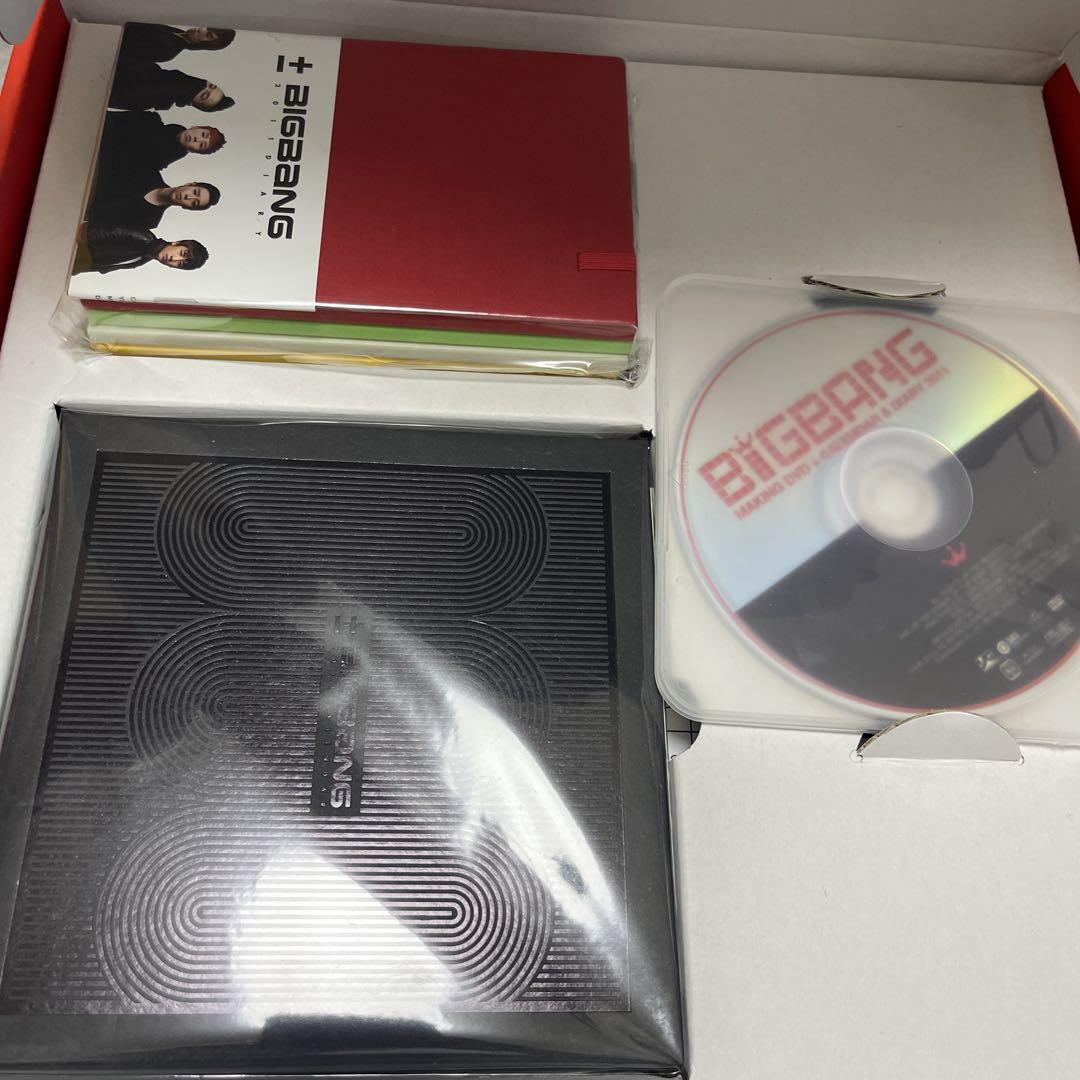 素敵な GD & TOP DVD + PHOTBOOK bigbangカレンダーセット K-POP・アジア