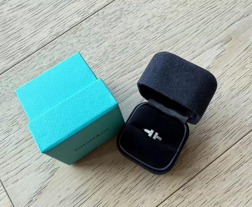 Tiffany & Co. レディースダイヤモンドリング 極美品